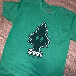 Fresh Air Graphic Tee